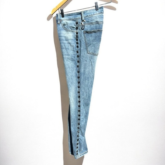 🌻6THNBRHD Studded Light Wash Skinny Jeans Size 30 {new condition] - Picture 6 of 12